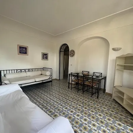 Casa Petraquale