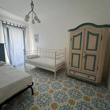 Holiday home Casa Petraquale *